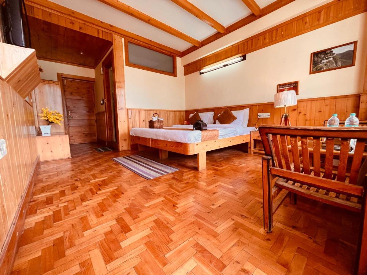 Valley Of Gods - Scenic River & Mountain View Hotel In Manali ภายนอก รูปภาพ